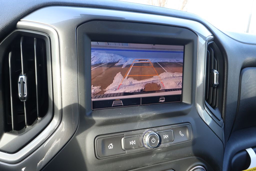 Thumbnail: 2026 Chevrolet Silverado 2500 - 25