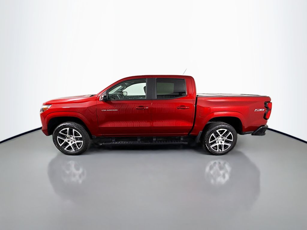 View vehicle photo 5