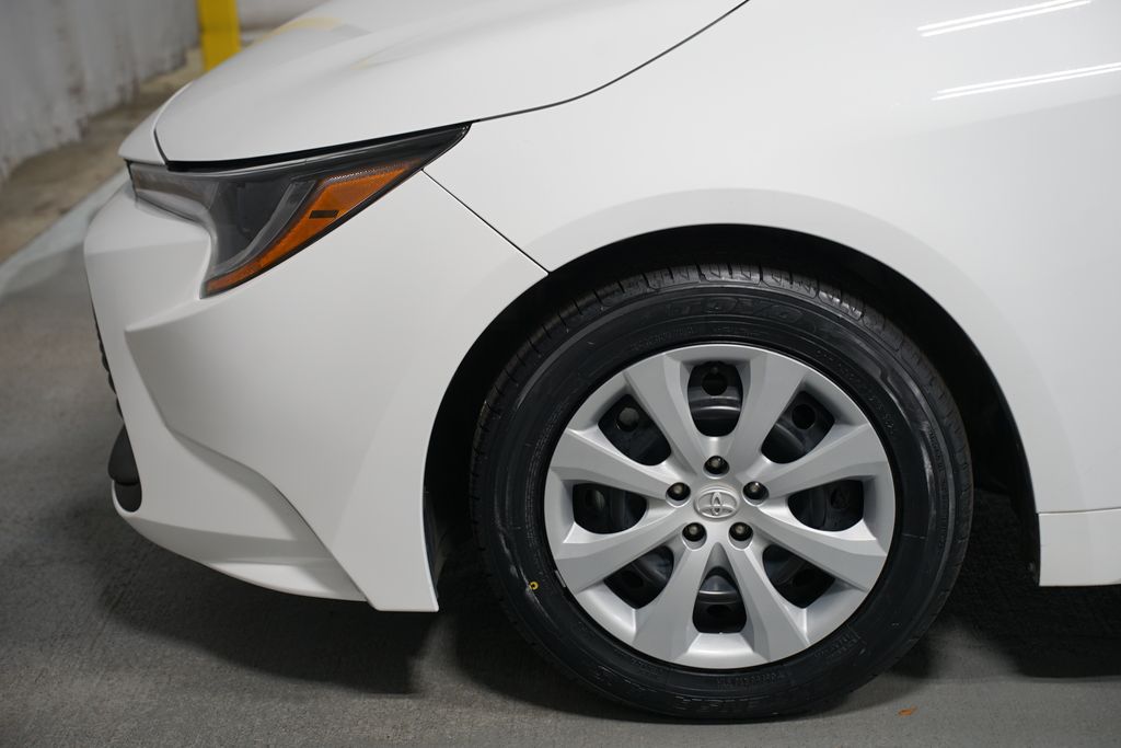 Thumbnail: 2024 Toyota Corolla - 5