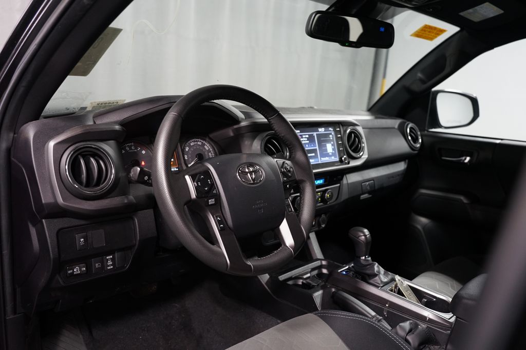 Thumbnail: 2023 Toyota Tacoma - 7