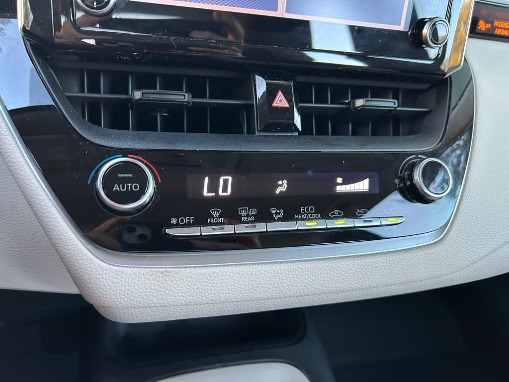 Thumbnail: 2020 Toyota Corolla - 25