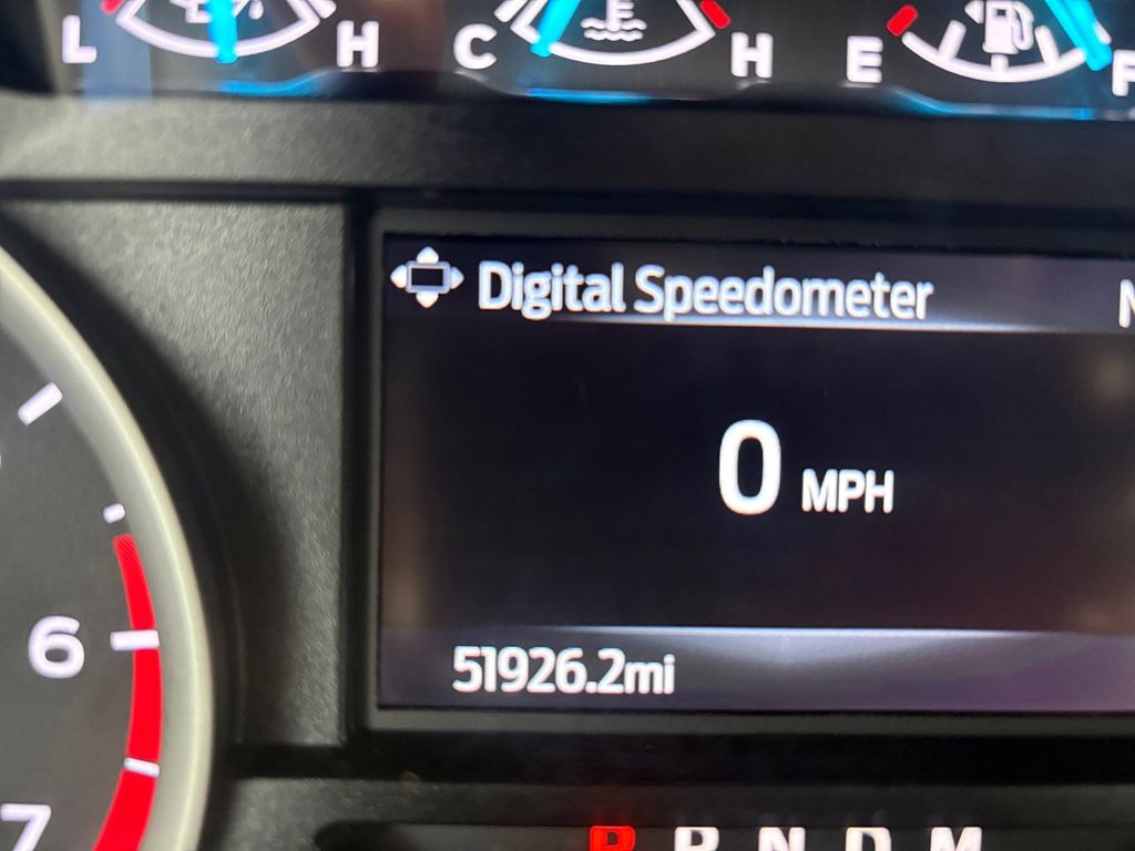 Used Car 2020 Ford F-250sd  Xlt For Sale Under $50,000 In Floresville, Texas