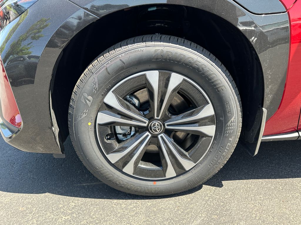2025 Toyota bZ4X XLE