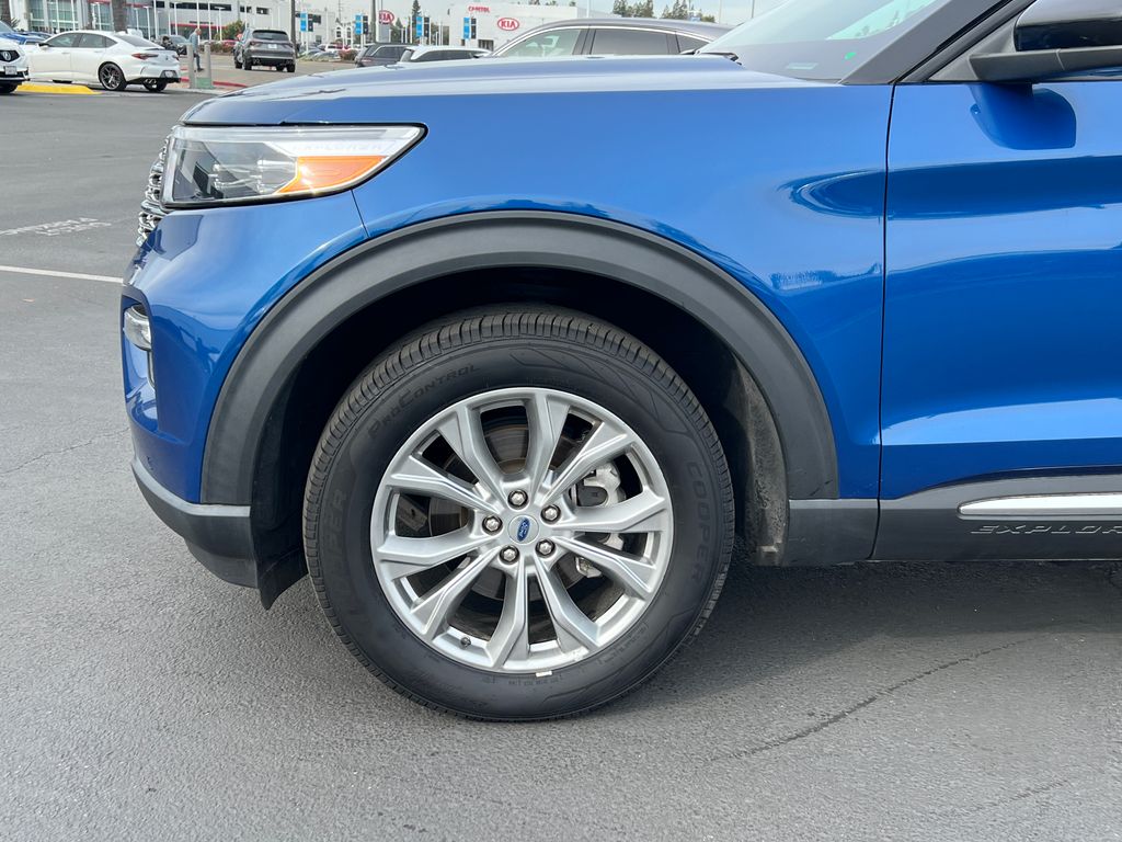 Thumbnail: 2023 Ford Explorer - 5