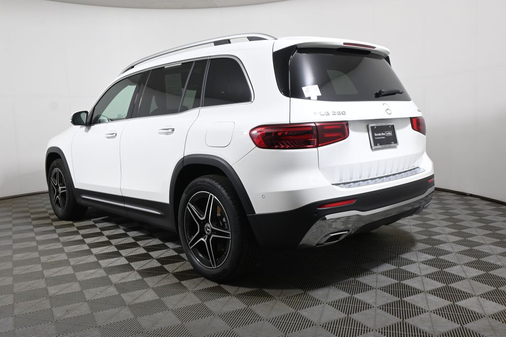 Thumbnail: 2026 Mercedes-Benz GLB - 5