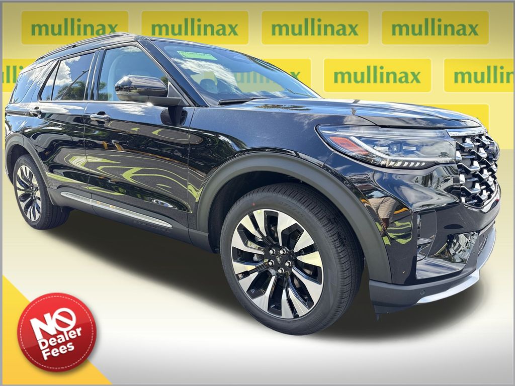 2026 Ford Explorer Platinum's photo