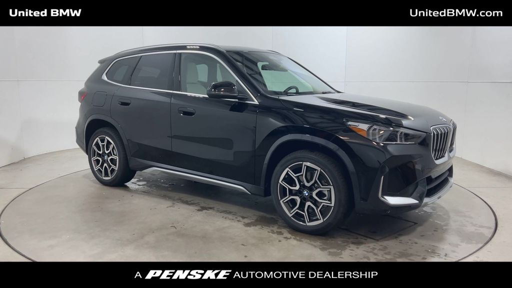 Thumbnail: 2026 BMW X1 - 2