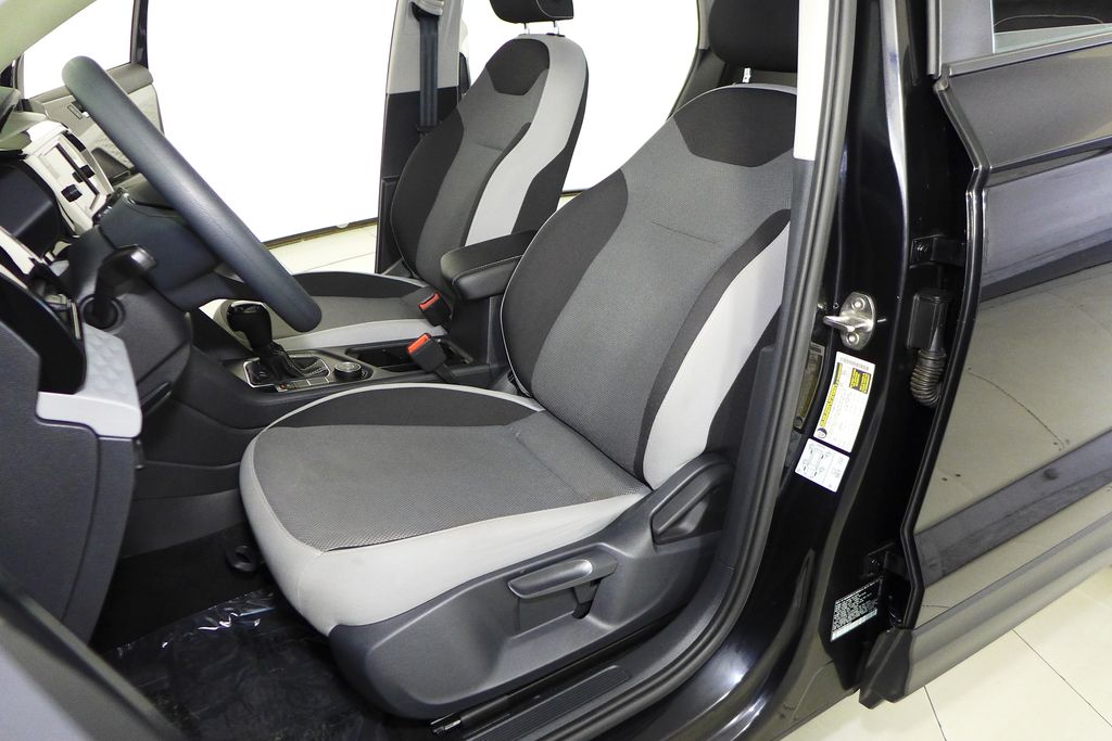 2022 Volkswagen Taos S 21