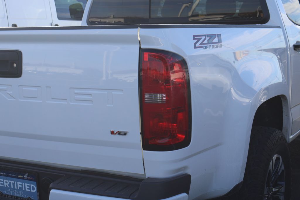 Thumbnail: 2021 Chevrolet Colorado - 8