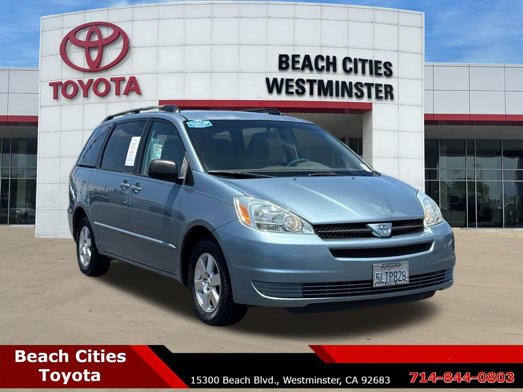 2005 Toyota Sienna LE