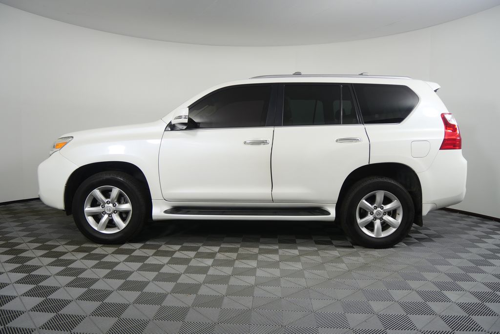 Thumbnail: 2010 Lexus GX - 6