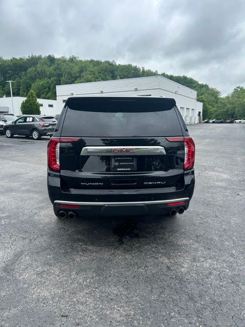 Used 2022 Black GMC Denali image 9
