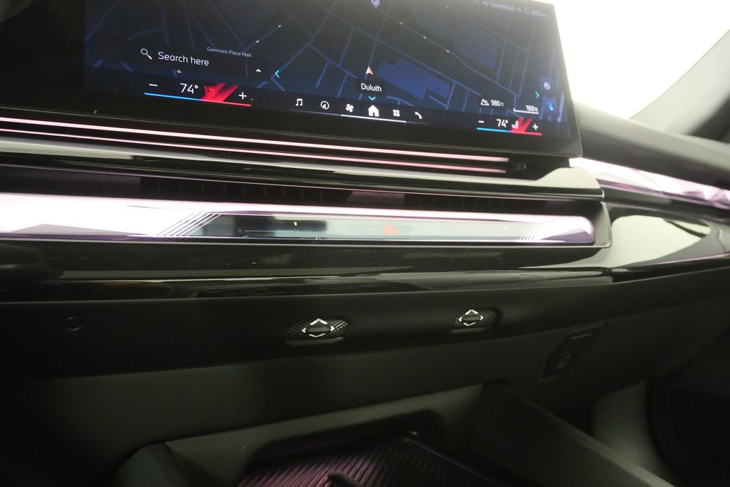 Thumbnail: 2024 BMW i5 - 28