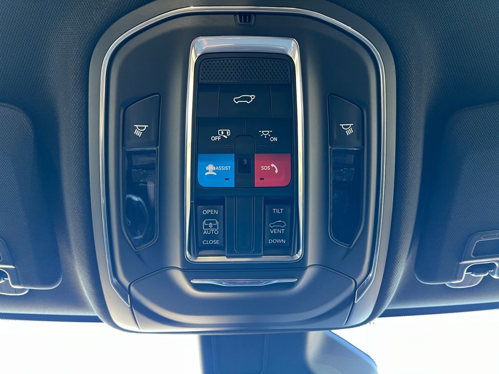 New Car 2025 Jeep Grand Cherokee L  Altitude X For Sale Under $50,000 In Austin, Texas