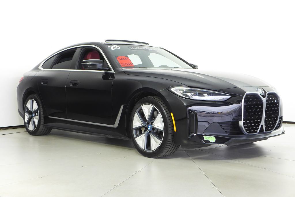 Thumbnail: 2023 BMW i4 - 4