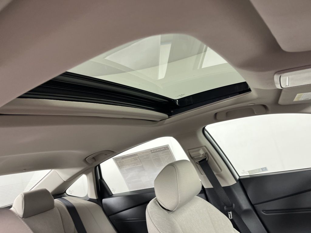 Thumbnail: 2025 Honda Accord - 11