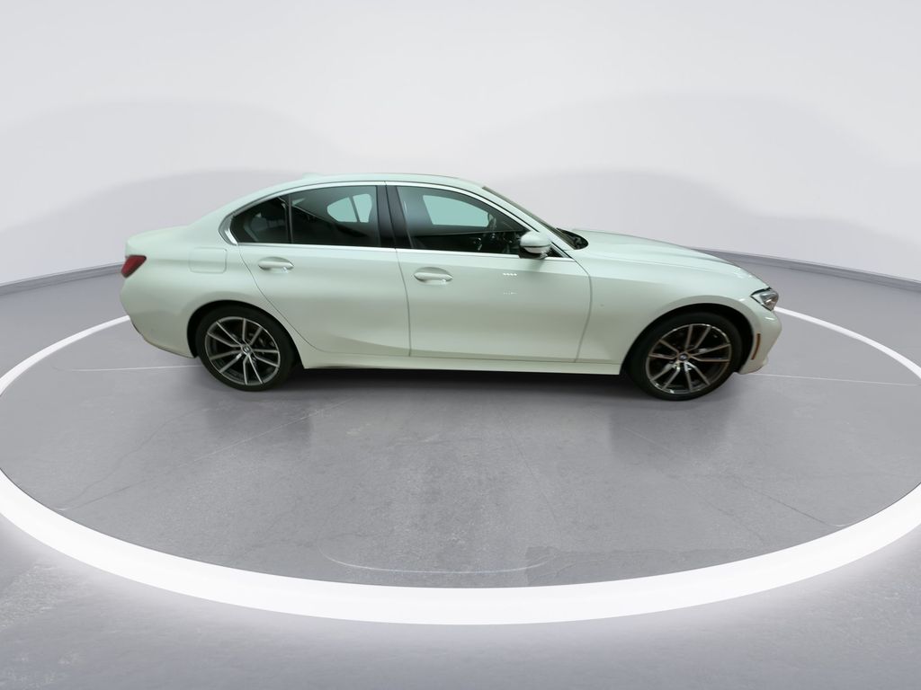 2021 BMW 3 Series 330i xDrive 9