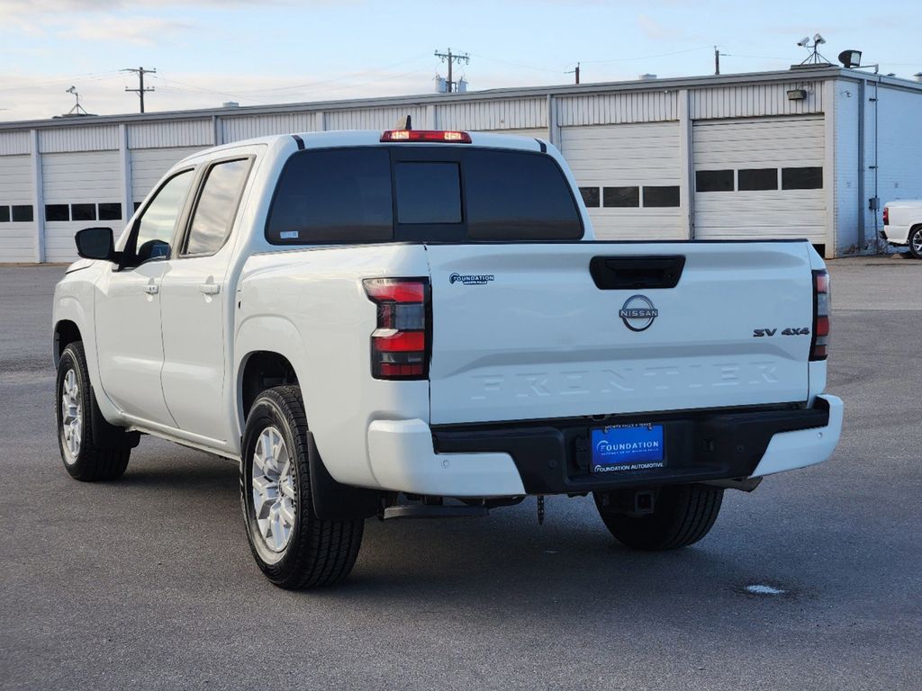 2022 Nissan Frontier SV 6