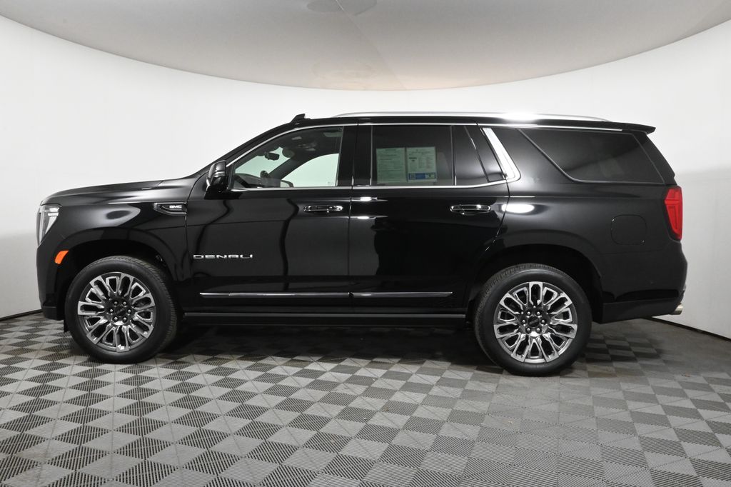 2024 GMC Yukon Denali Ultimate 2