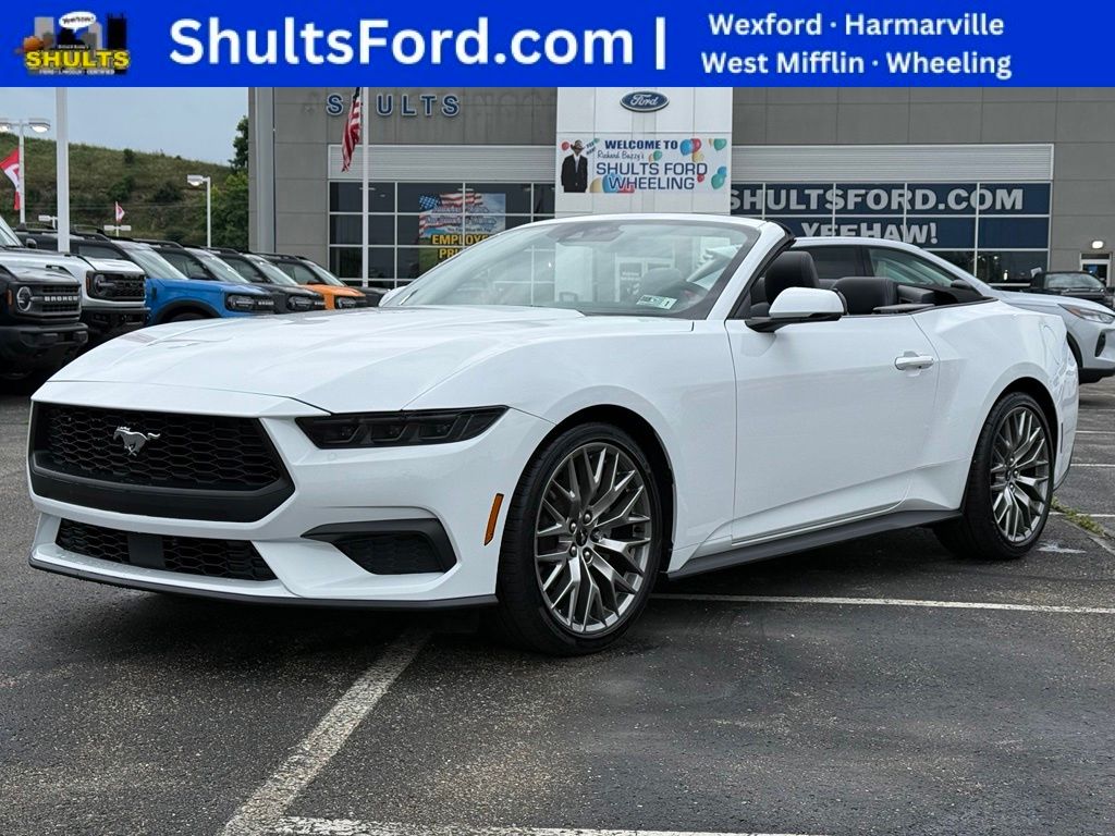 Oxford White 2026 Ford Mustang Convertible Rear-Wheel Drive Automatic