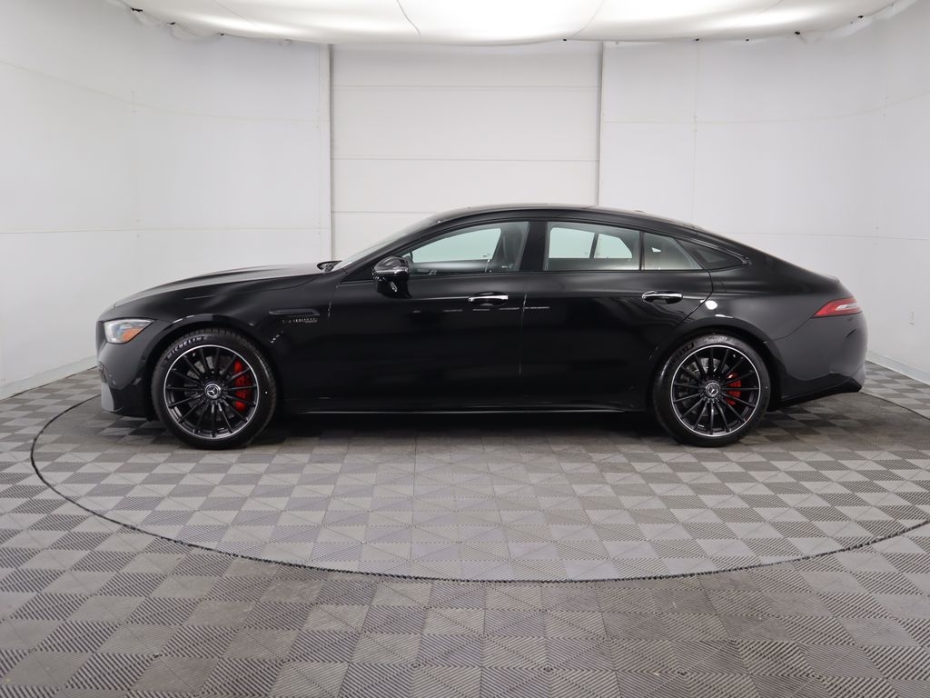 2025 Mercedes-Benz AMG GT 63 S 8