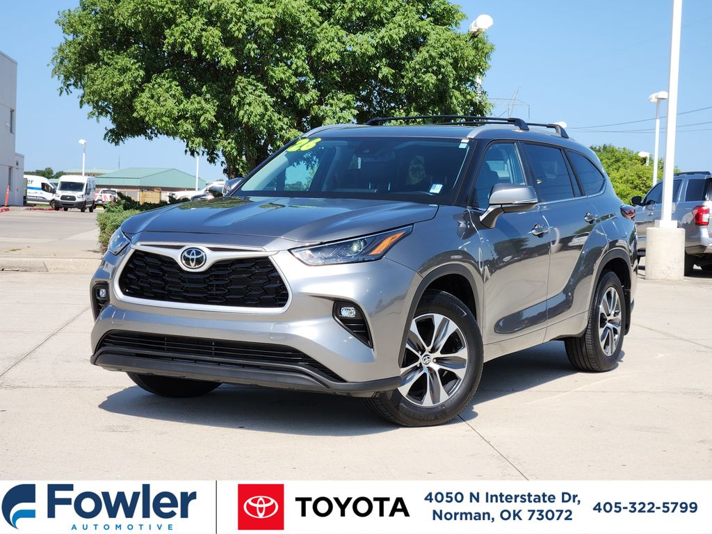 Heavy Metal 2026 Toyota Highlander SUV / Crossover All-Wheel Drive 8-Speed Automatic