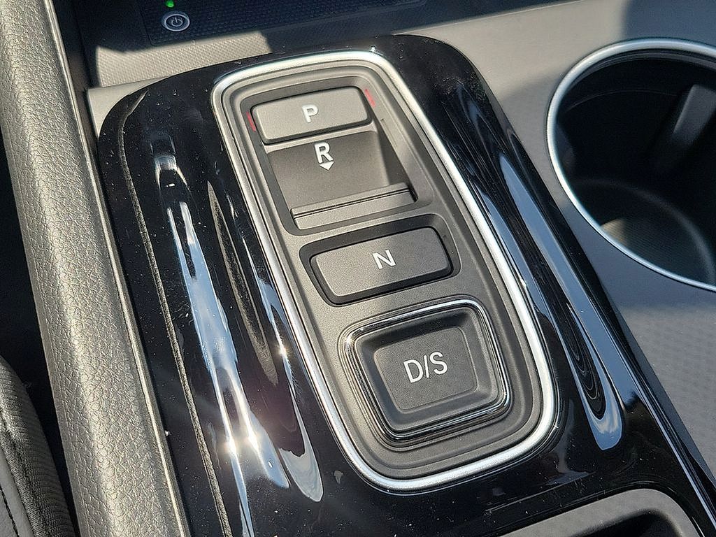 2025 Honda Pilot Touring 8