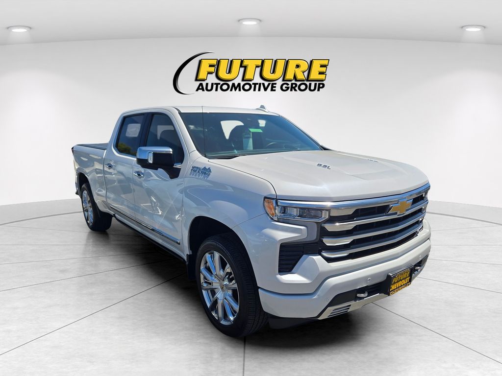 White (Iridescent Pearl Tricoat) 2024 Chevrolet Silverado 1500 Pickup Truck Four-Wheel Drive Automatic