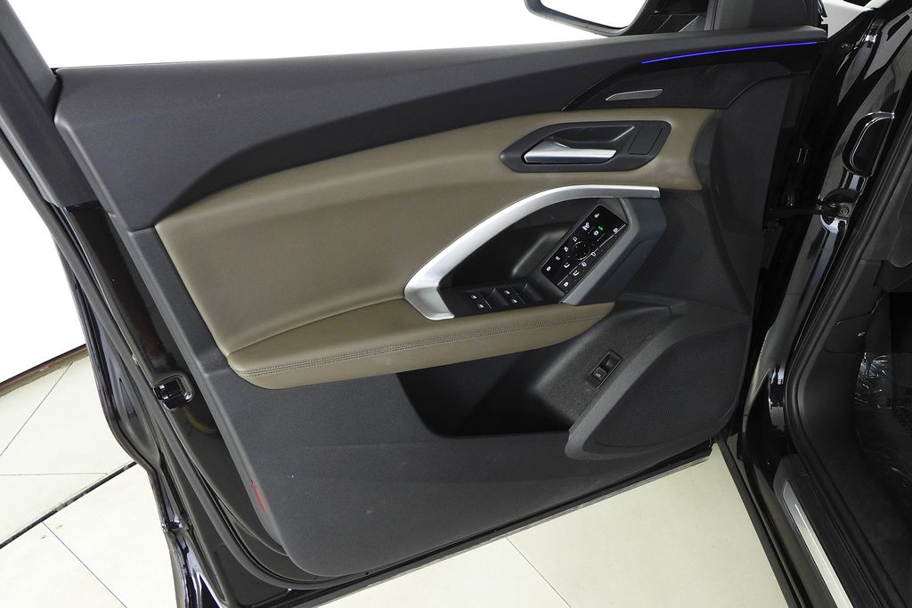 Thumbnail: 2025 Audi Q5 - 11