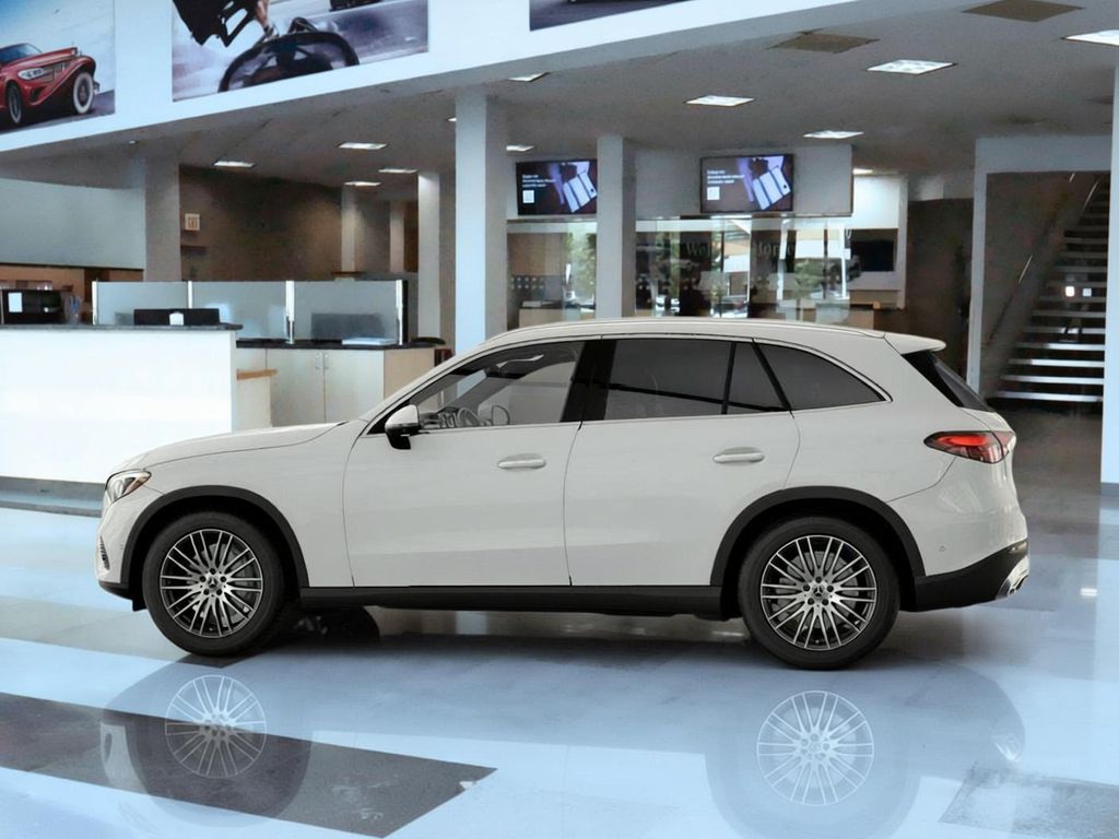 Thumbnail: 2026 Mercedes-Benz GLC - 32