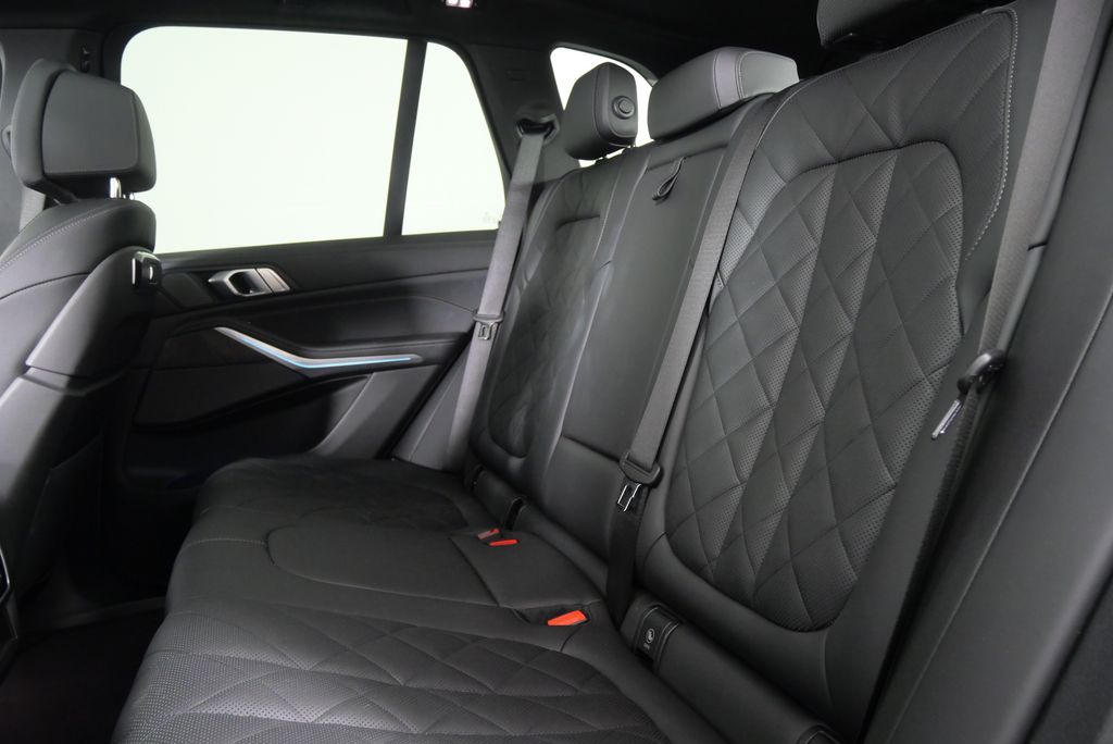 2025 BMW X5 sDrive40i 15