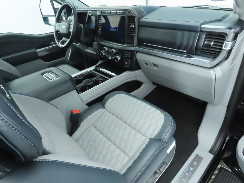 Thumbnail: 2024 Ford Econoline - 18