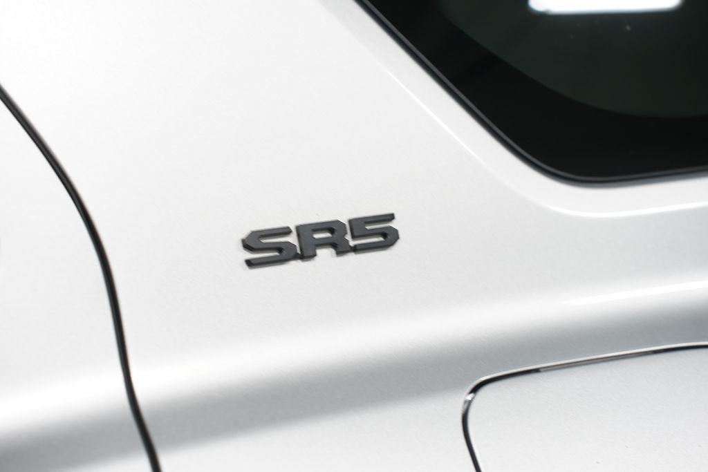 Thumbnail: 2025 Toyota 4Runner - 11