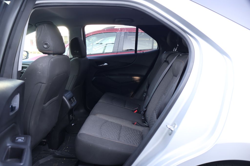 Thumbnail: 2020 Chevrolet Equinox - 30