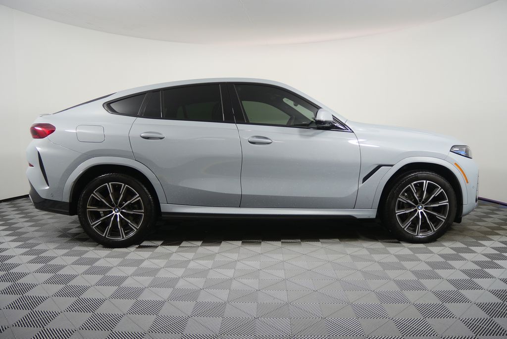Thumbnail: 2024 BMW X6 - 2