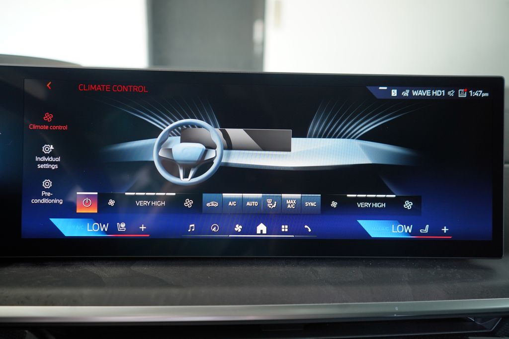 Thumbnail: 2026 BMW X5 - 18