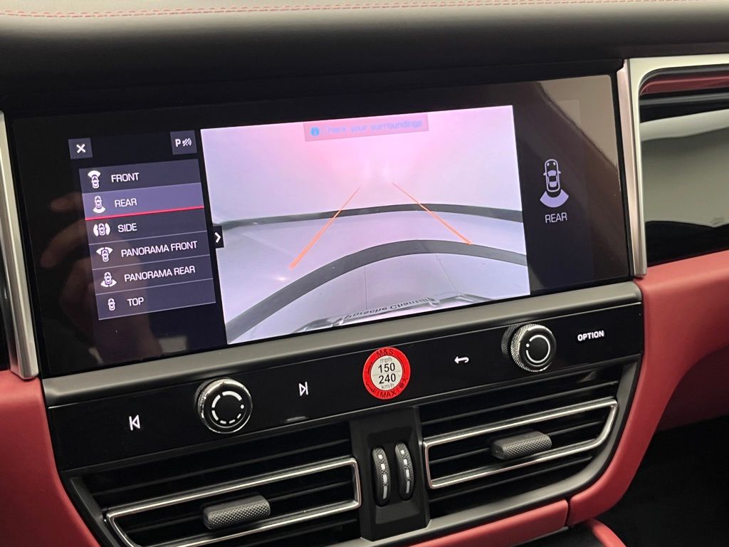 Thumbnail: 2024 Porsche Macan - 23