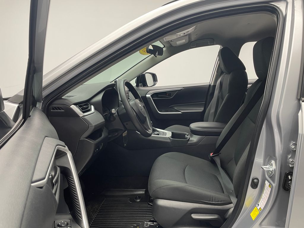 Thumbnail: 2023 Toyota RAV4 - 12