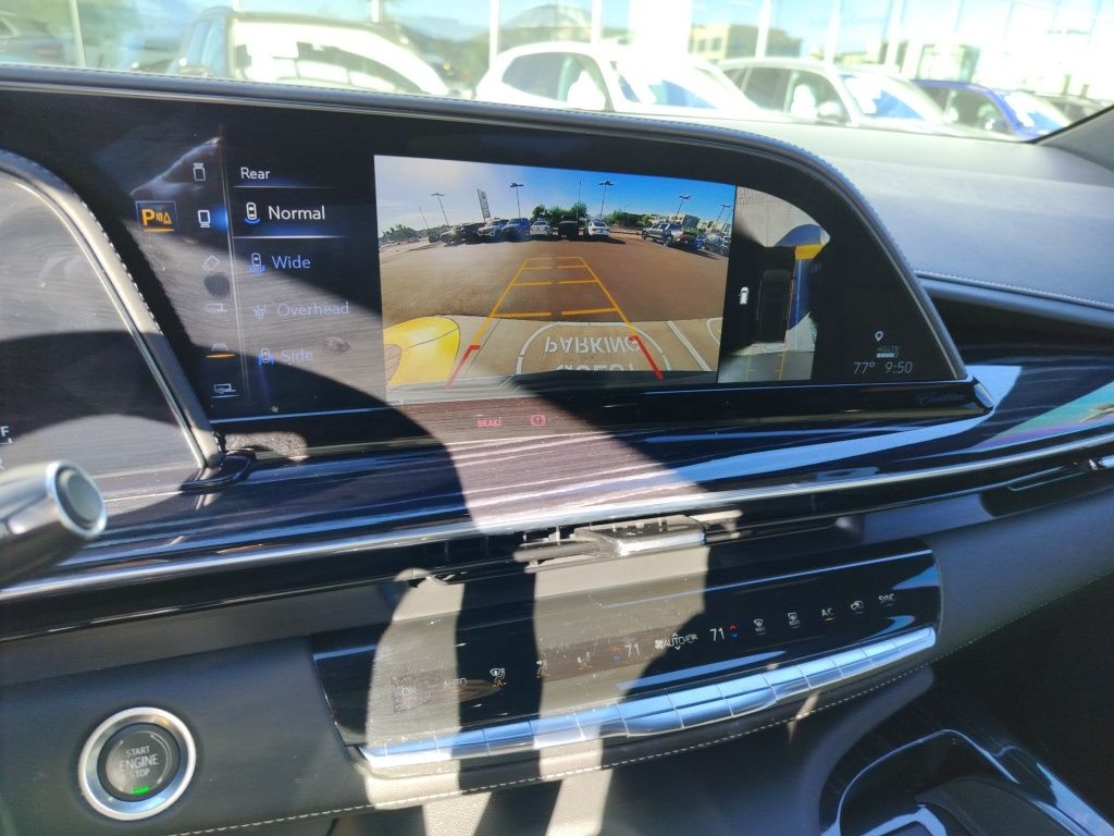 Thumbnail: 2021 Cadillac Escalade - 12