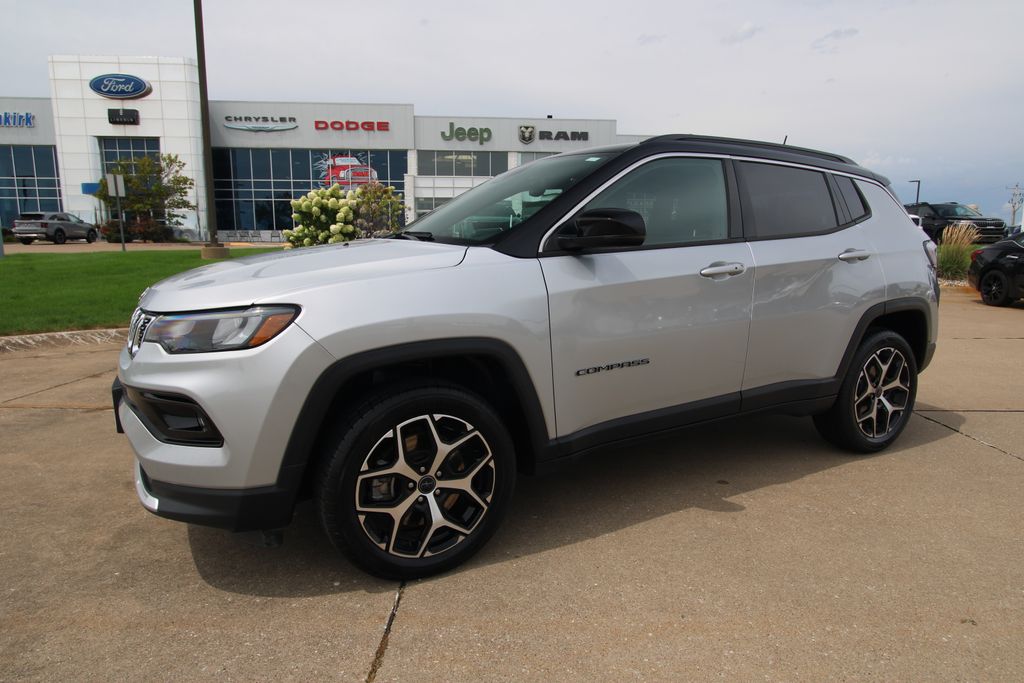 Used 2025 Jeep Compass SUV