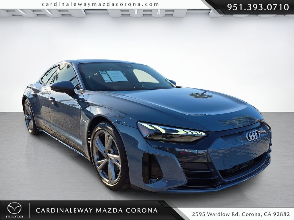 2024 Audi e-tron GT quattro Premium Plus AWD