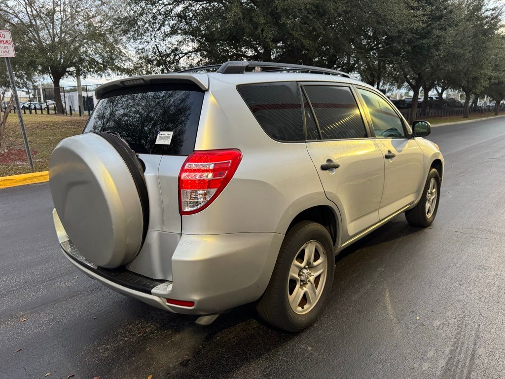 2011 Toyota RAV4  5