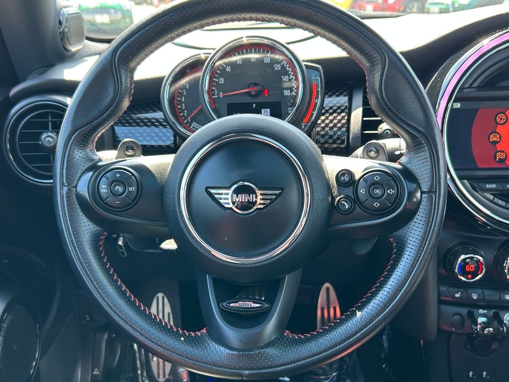 Thumbnail: 2019 MINI Cooper - 17