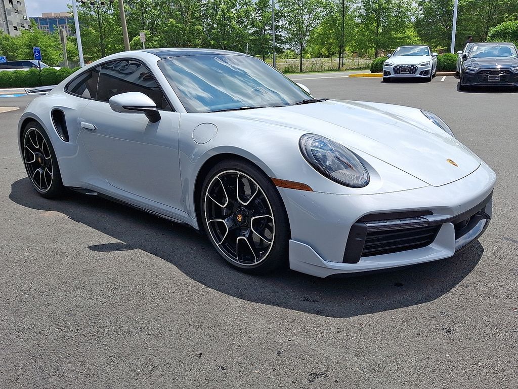 2025 Porsche 911 Turbo S 3