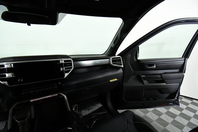2026 Toyota Tundra SR5 - Photo 20