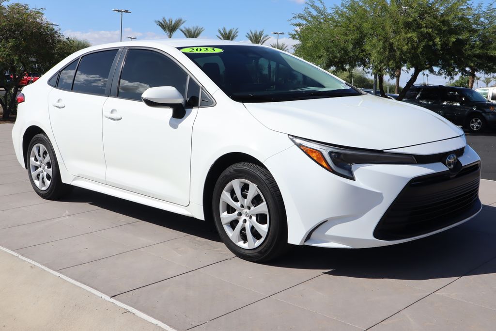 Thumbnail: 2023 Toyota Corolla - 3