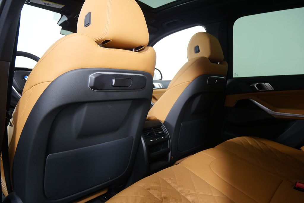 Thumbnail: 2024 BMW X5 - 19