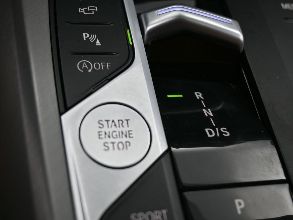 Used 2026 Black Sapphire Metallic BMW M240i image 27