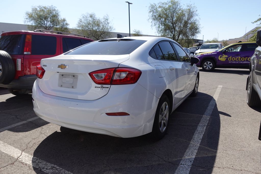 Used 2018 Chevrolet Cruze Sedan
