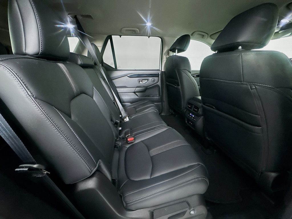 Used Car 2025 Honda Pilot  Ex-l For Sale Under $40,000 In Austin, Texas